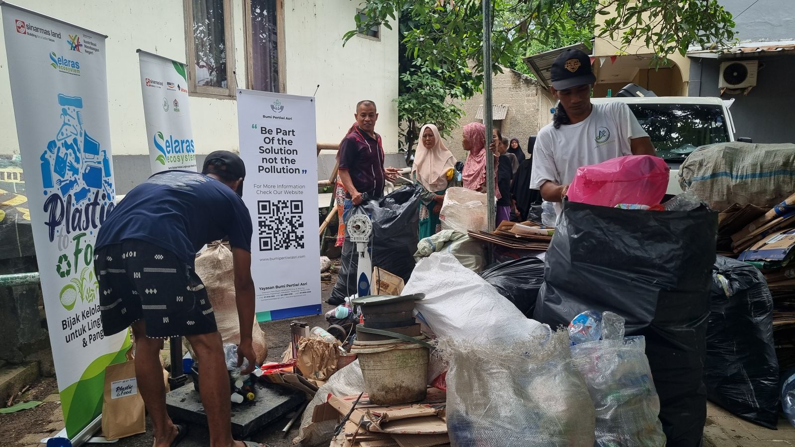 Plastic to Food - Pagedangan dan Sampora - Foto 9